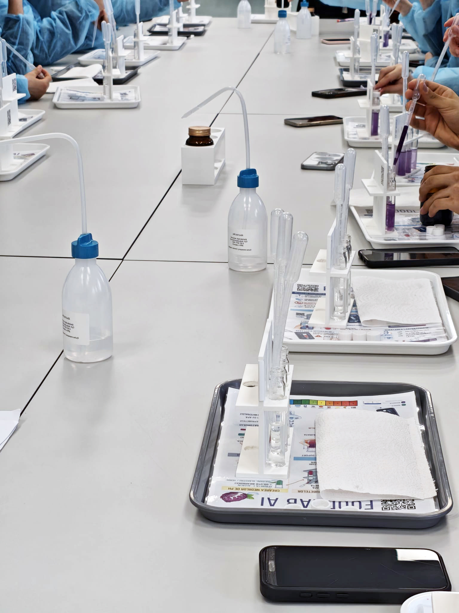 Imagine documentară din atelierul EDU LAB FARM la Rusciori, cadrul 08 din 08.